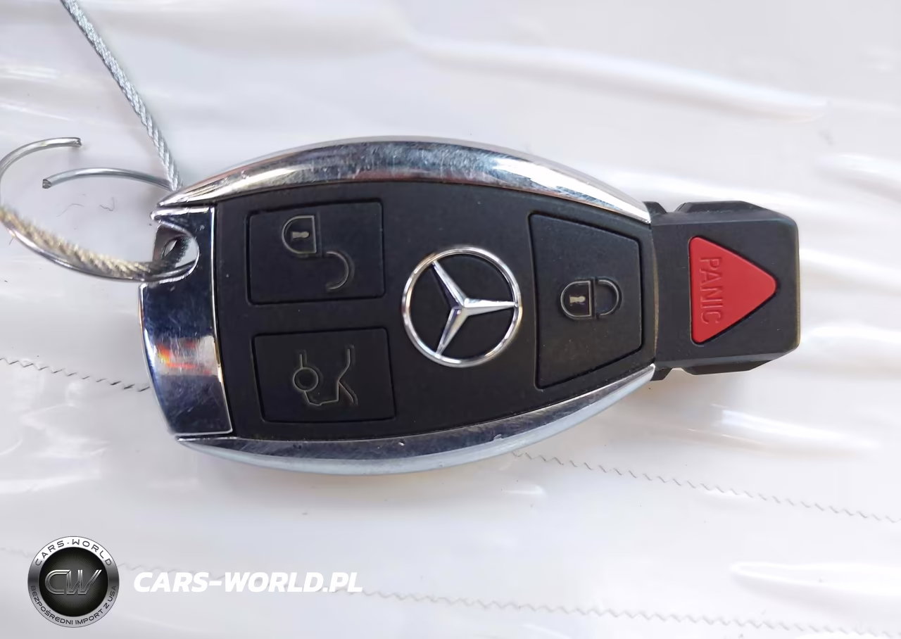 2018 Mercedes-Benz C 300 VIN:WDDWF4JB8JR400648 - 11