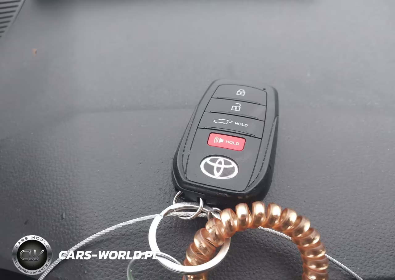 2024 Toyota Venza Xle VIN:JTEAAAAH2RJ153980 - 11