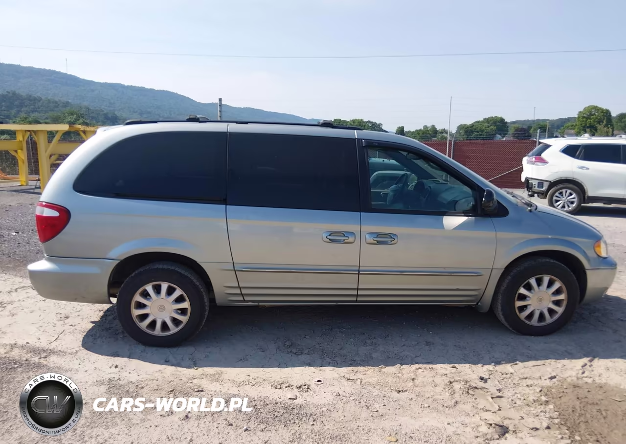 2003 Chrysler Town & Country Lxi VIN:2C8GP54L03R145088 - 13