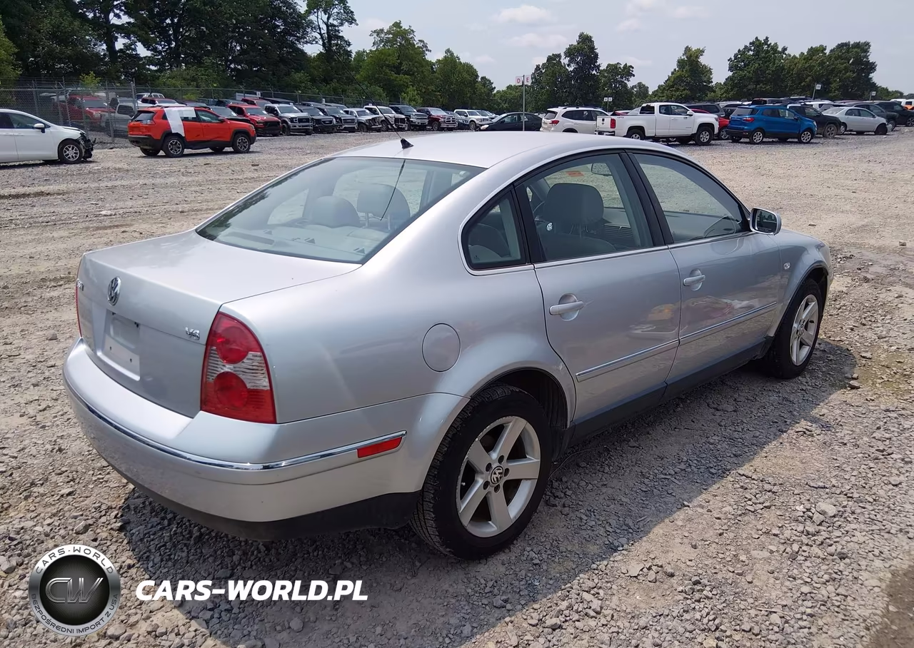 2004 Volkswagen Passat Glx VIN:WVWRH63BX4P041314 - 4