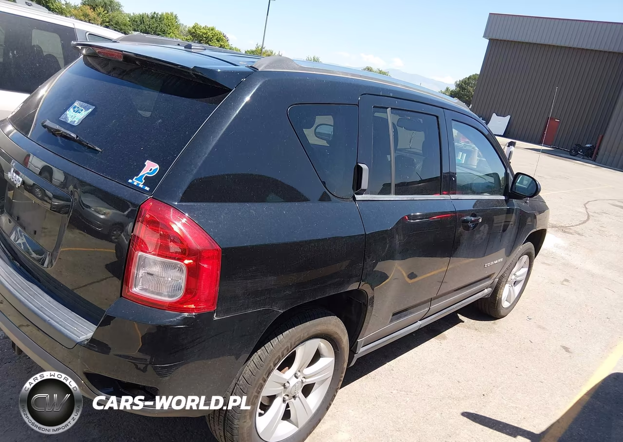 2012 Jeep Compass Sport VIN:1C4NJDBB0CD567010 - 4