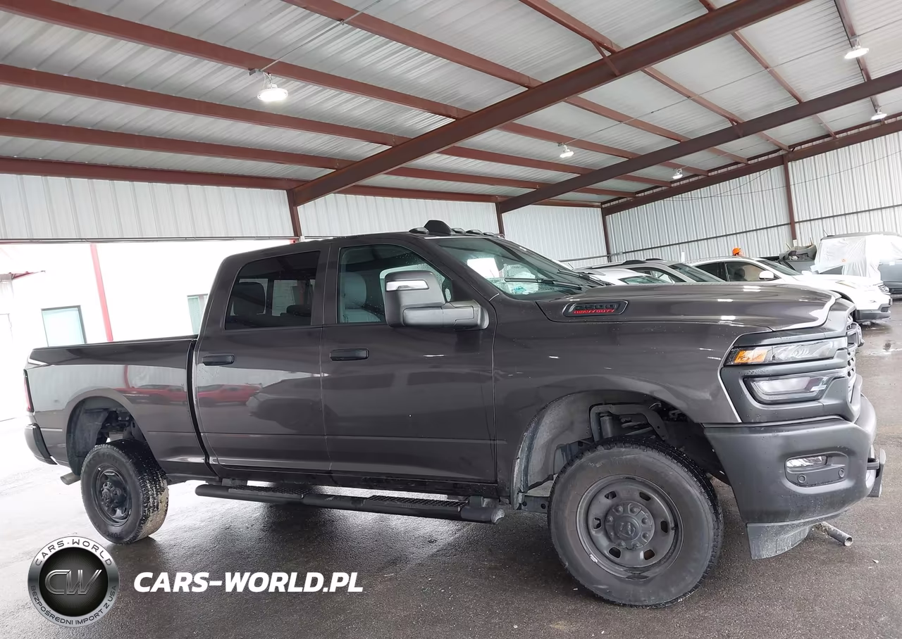 2025 Ram 2500 Tradesman 4X4 6'4 Box VIN:3C6UR5CJ8SG523765 - 13
