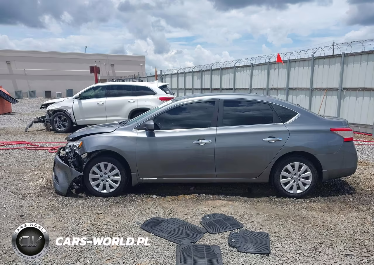 2015 Nissan Sentra S VIN:3N1AB7AP9FY321863 - 15