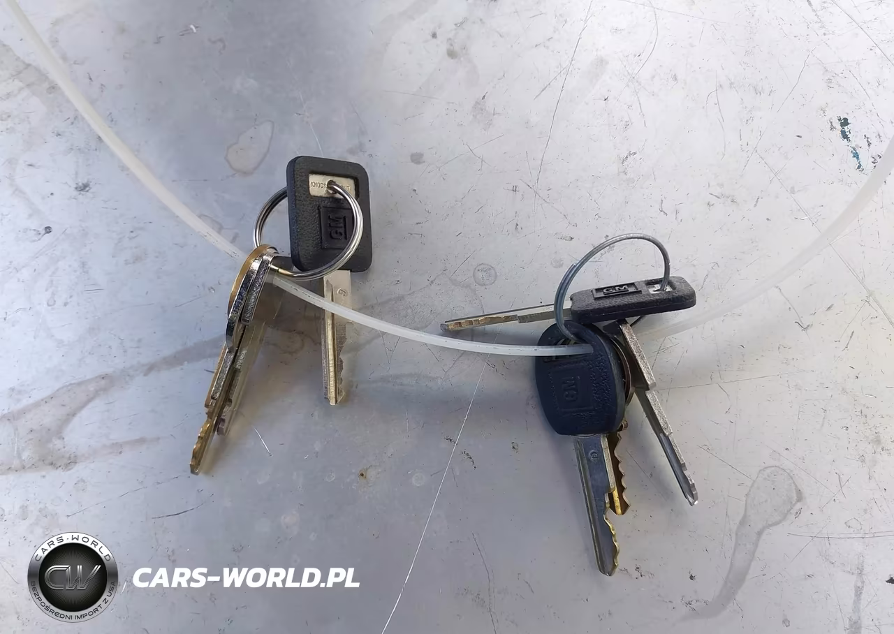 1990 Chevrolet Gmt-400 C1500 VIN:1GCDC14K0LE253711 - 11