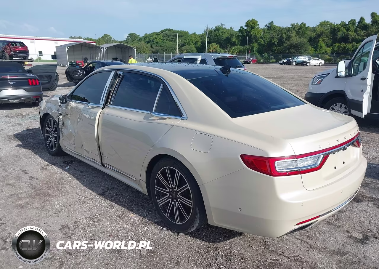 2018 Lincoln Continental Reserve VIN:1LN6L9RPXJ5605651 - 3