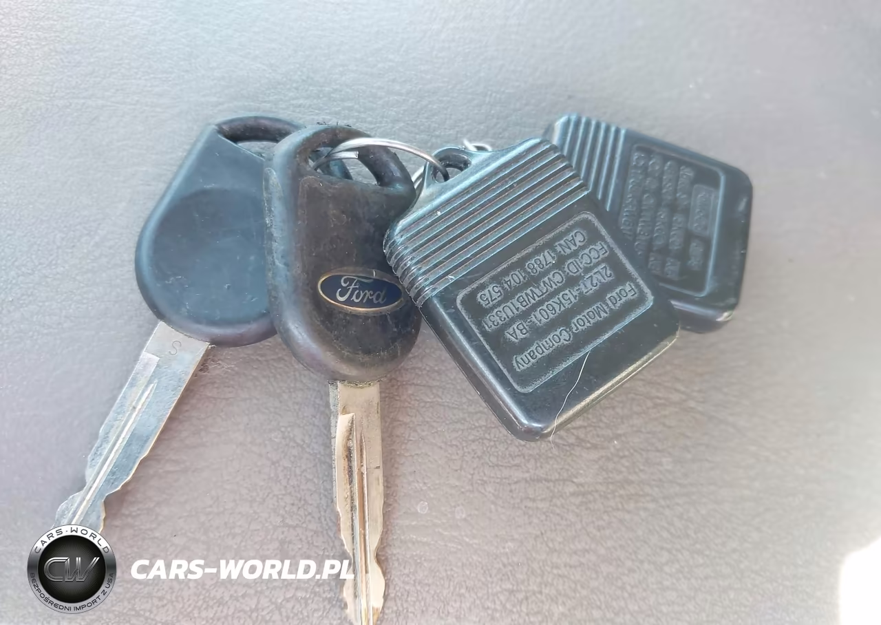 2003 Ford Explorer VIN:1FMVU73W13ZB21961 - 11