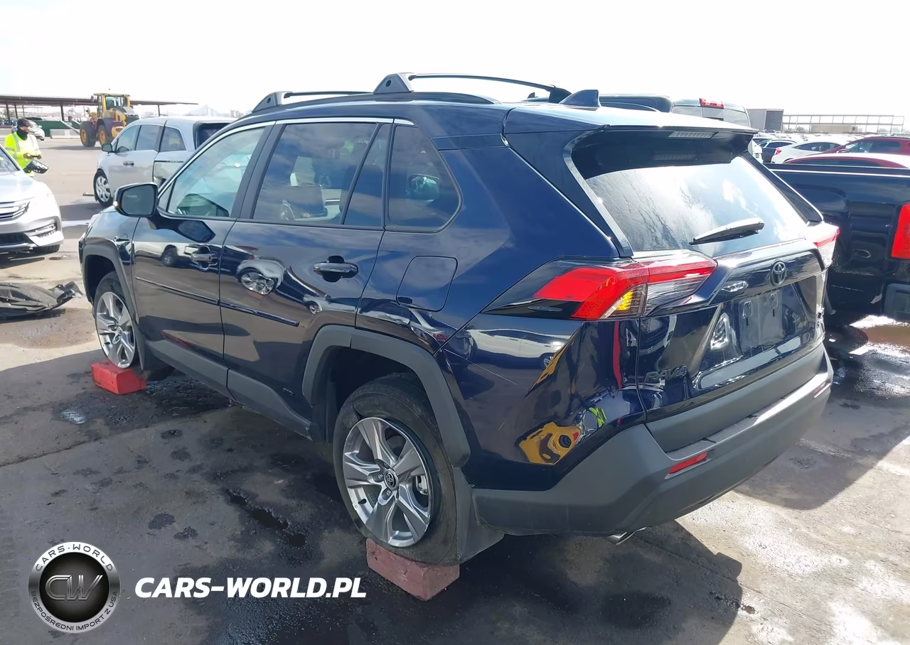 2025 Toyota Rav4 Hybrid Xle VIN:4T3RWRFV4SU213996 - 3