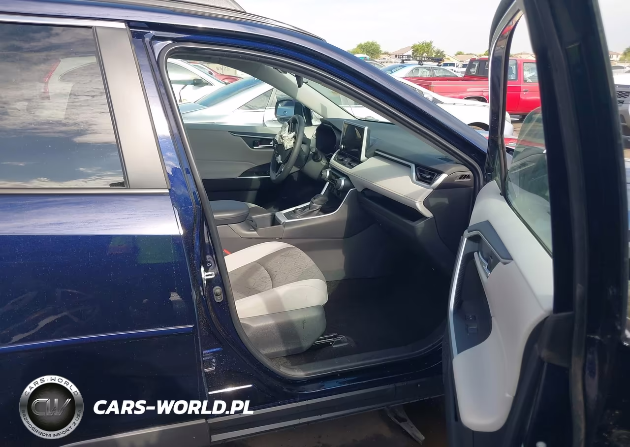 2025 Toyota Rav4 Hybrid Xle VIN:4T3RWRFV4SU213996 - 5