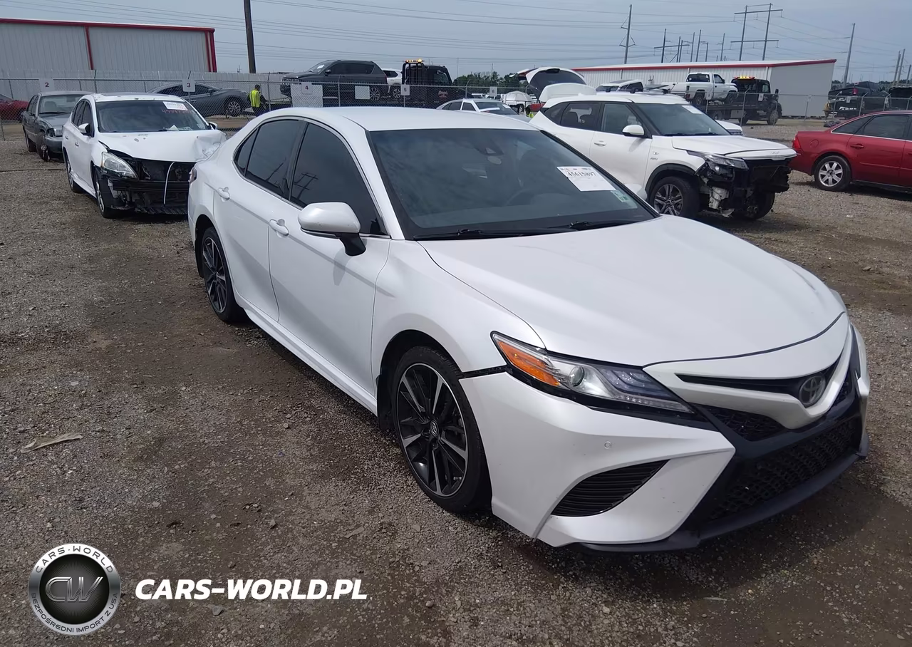 2018 Toyota Camry Xse – zdjęcie 1 z 16