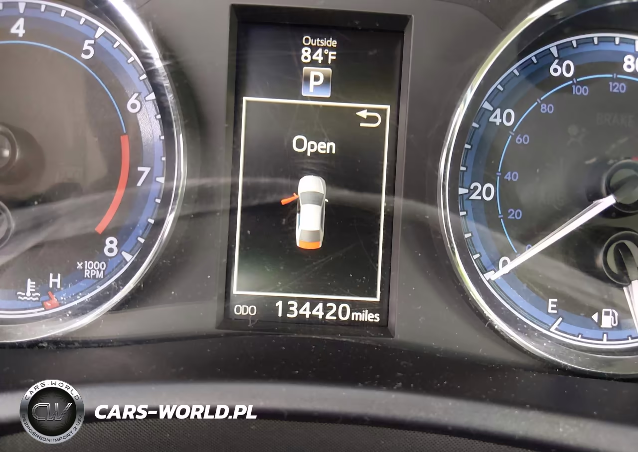 2018 Toyota Corolla Se VIN:5YFBURHE8JP753560 - 15