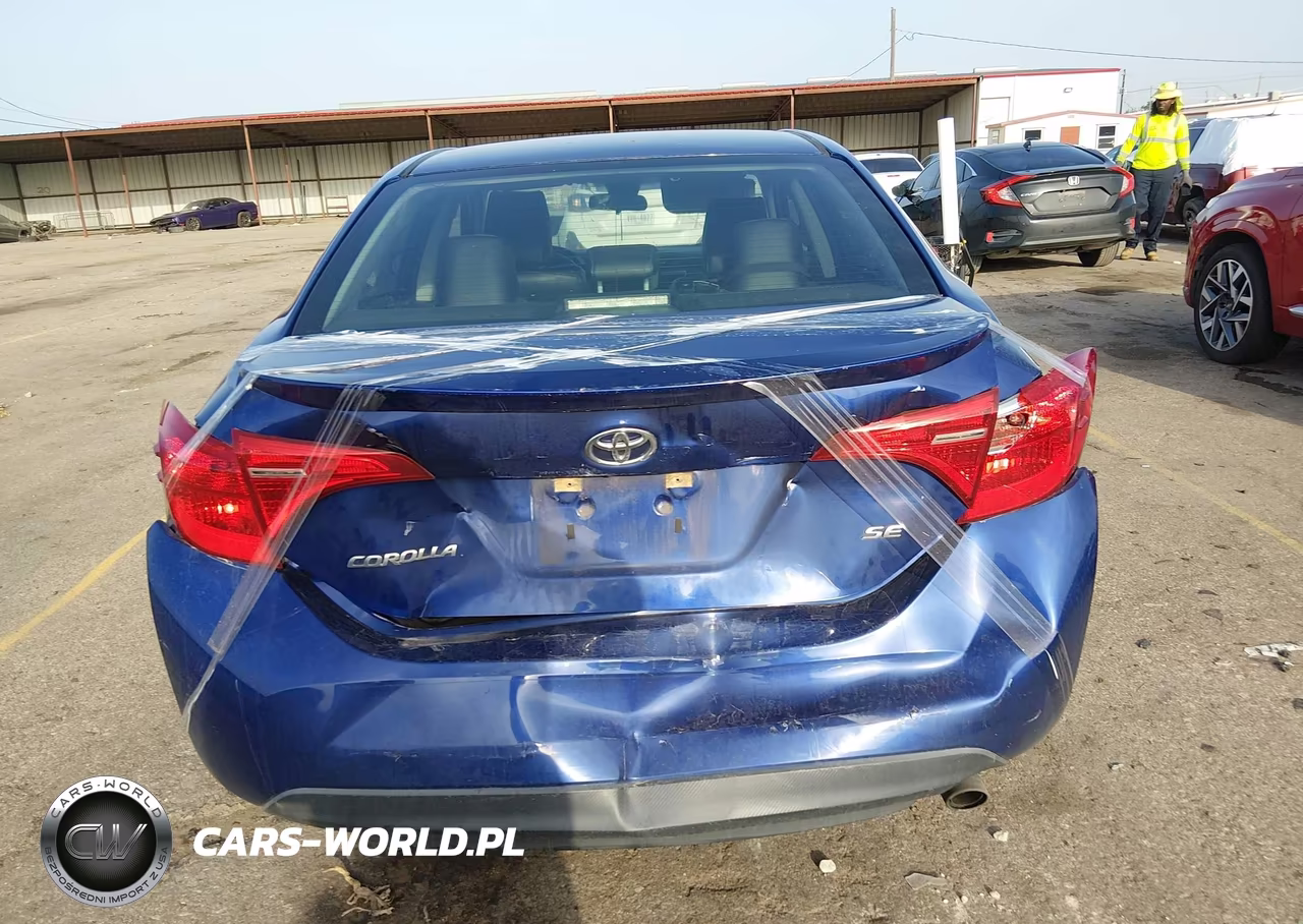 2018 Toyota Corolla Se VIN:5YFBURHE8JP753560 - 16