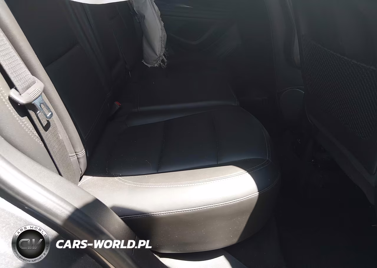 2018 Buick Encore Essence VIN:KL4CJGSB6JB538672 - 8