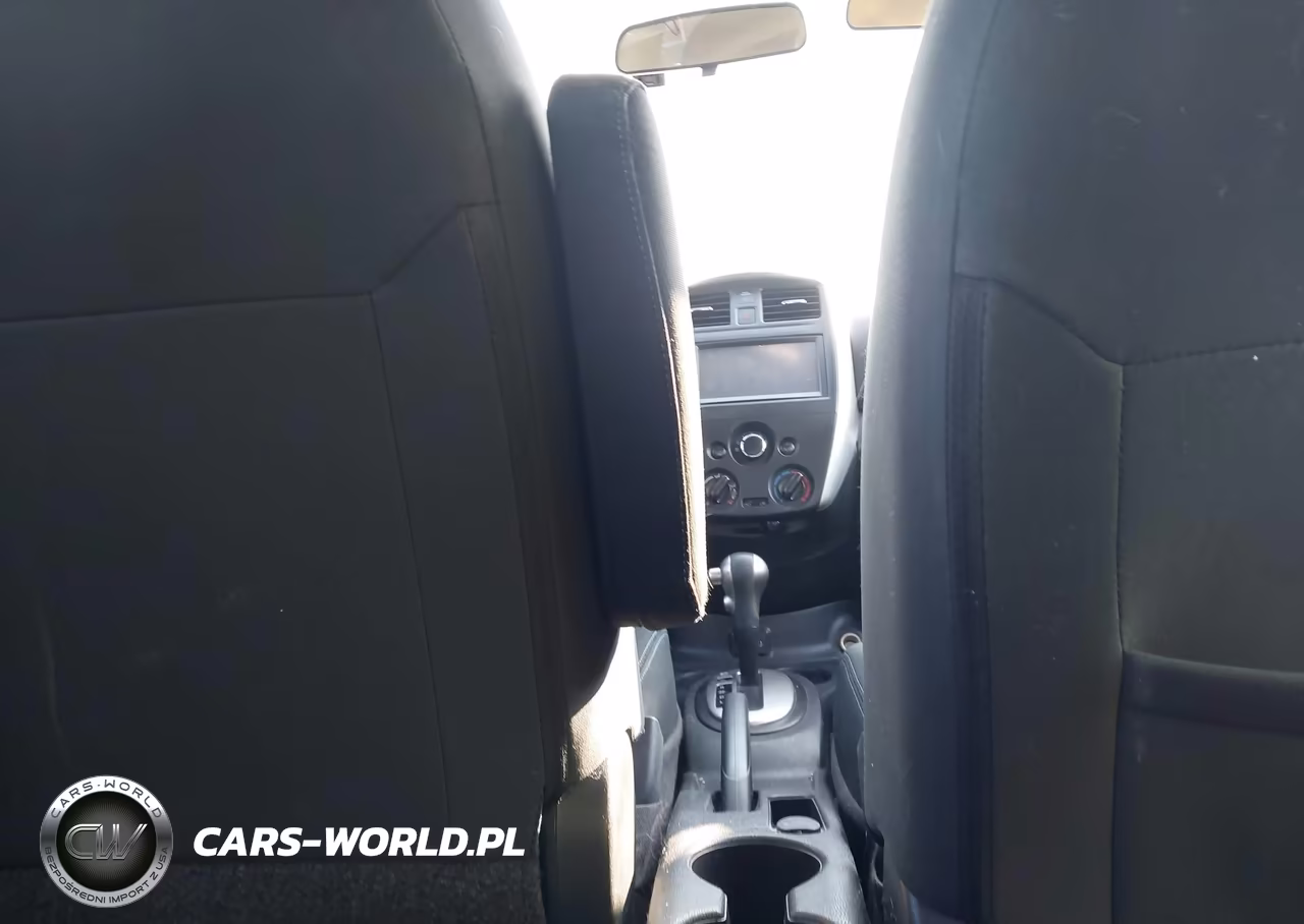 2019 Nissan Versa Note Sv VIN:3N1CE2CP7KL359647 - 12
