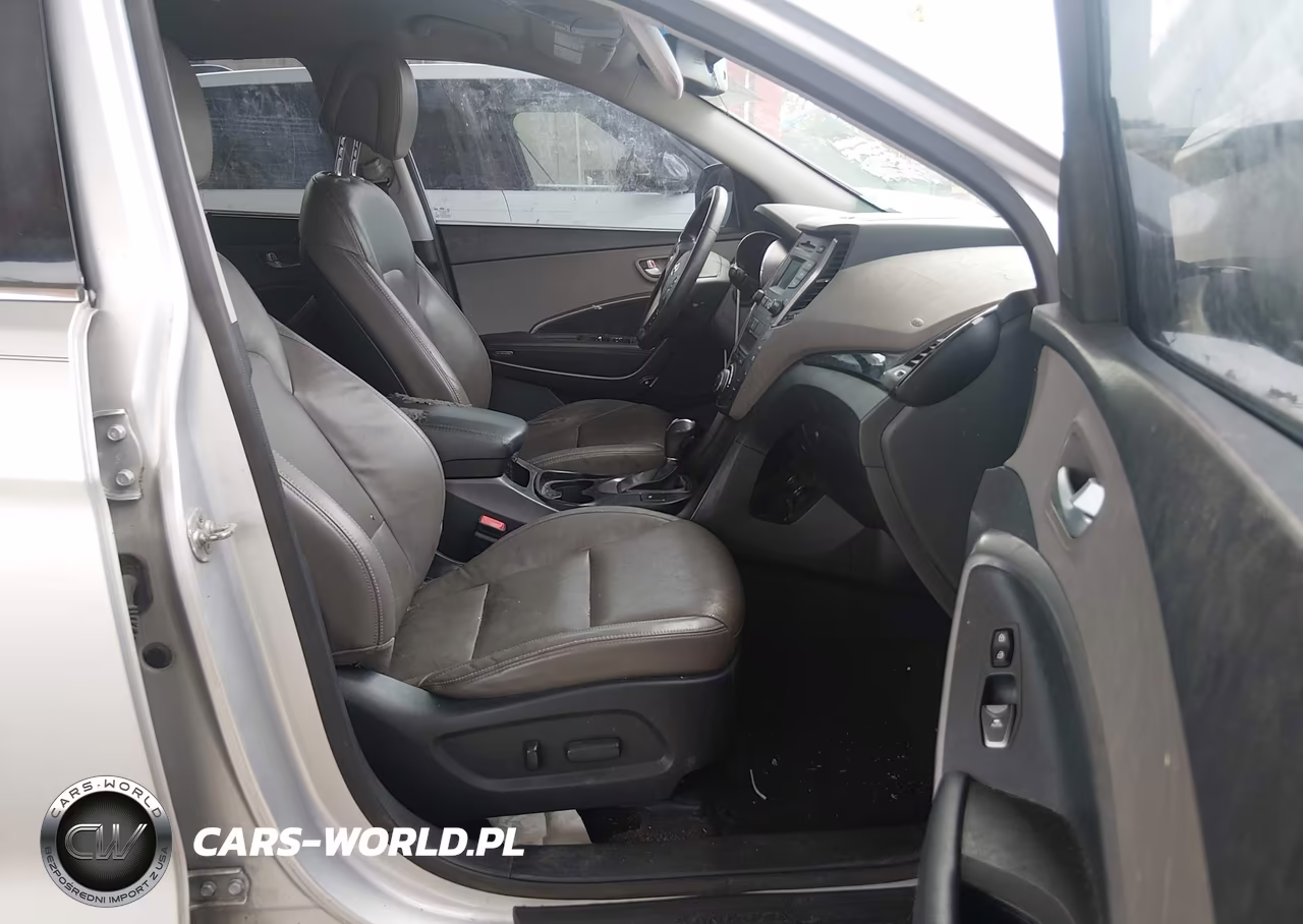 2016 Hyundai Santa Fe Limited VIN:KM8SN4HF0GU140395 - 5