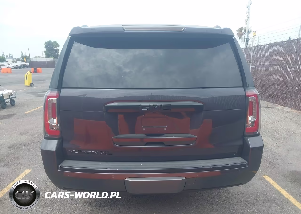 2017 GMC Yukon Xl Denali VIN:1GKS1HKJ7HR123011 - 17