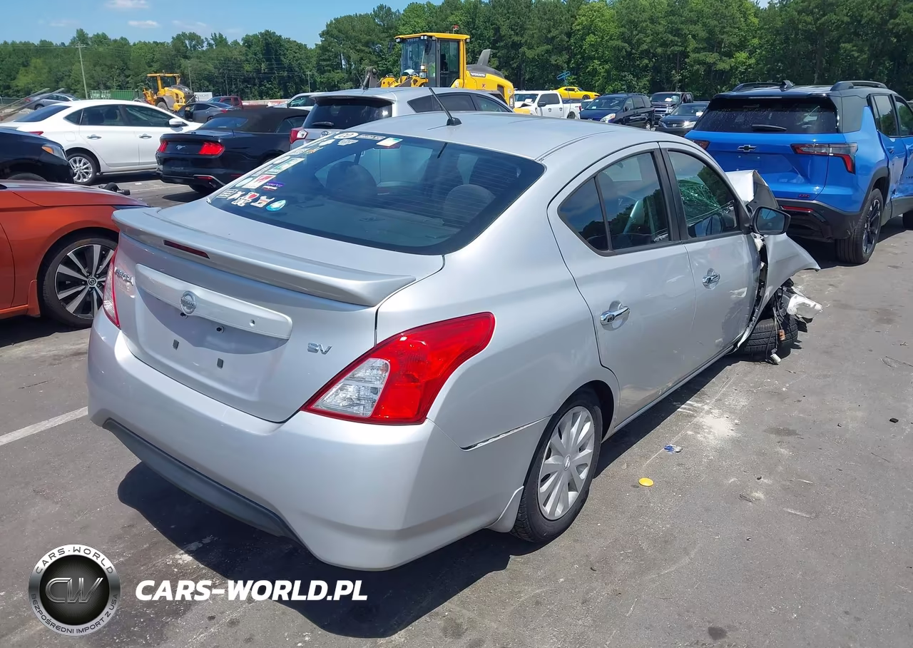 2018 Nissan Versa 1.6 Sv VIN:3N1CN7AP3JL882954 - 4