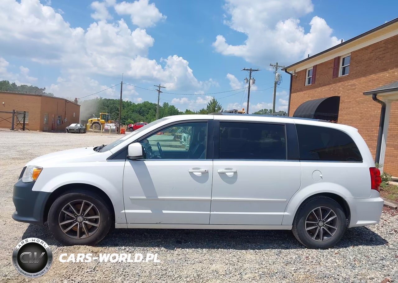 2017 Dodge Grand Caravan Sxt VIN:2C4RDGCG4HR699972 - 14