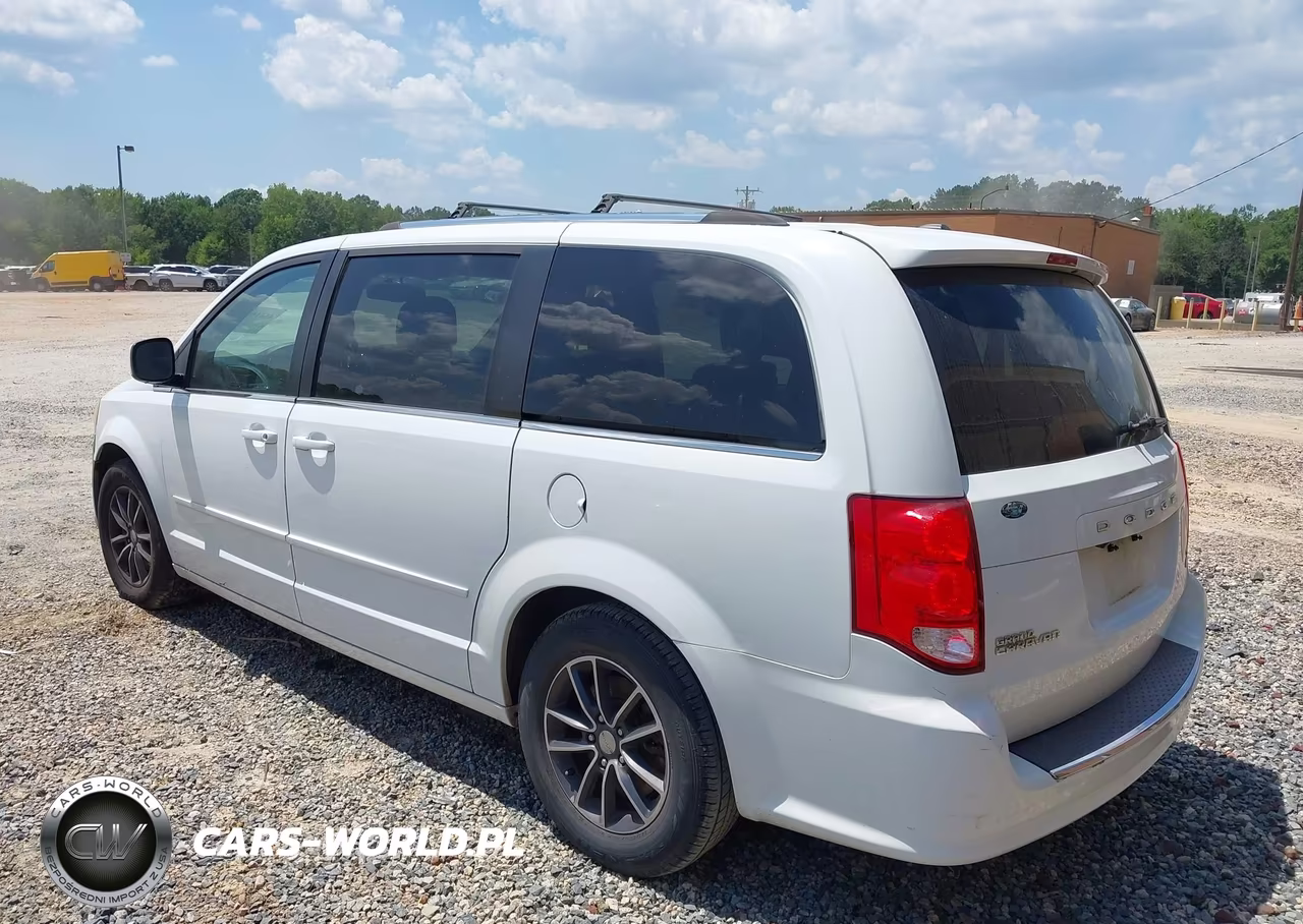 2017 Dodge Grand Caravan Sxt VIN:2C4RDGCG4HR699972 - 3