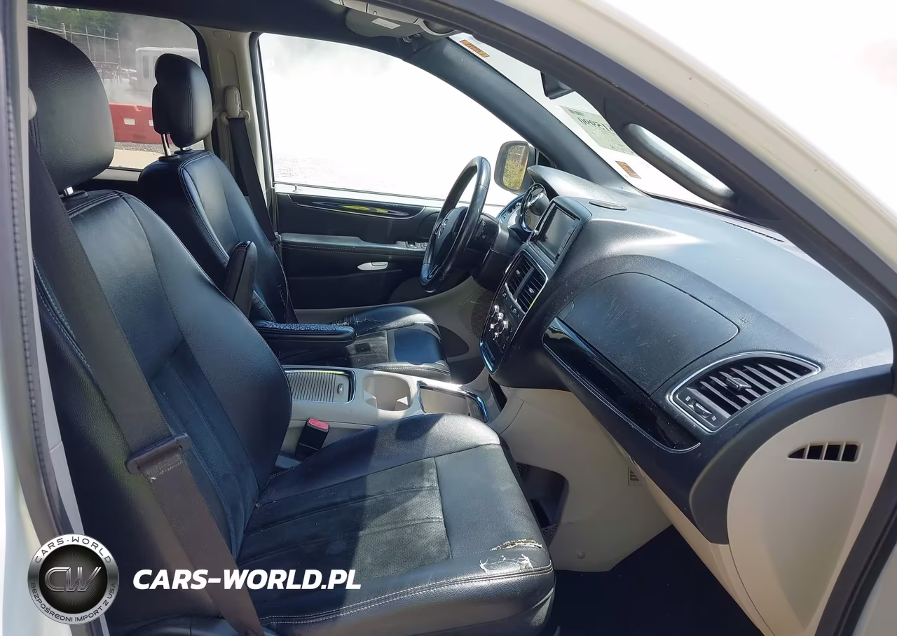 2017 Dodge Grand Caravan Sxt VIN:2C4RDGCG4HR699972 - 5