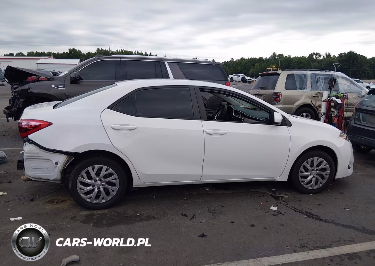 TOYOTA COROLLA VIN:5YFBURHE2JP740285 - 13