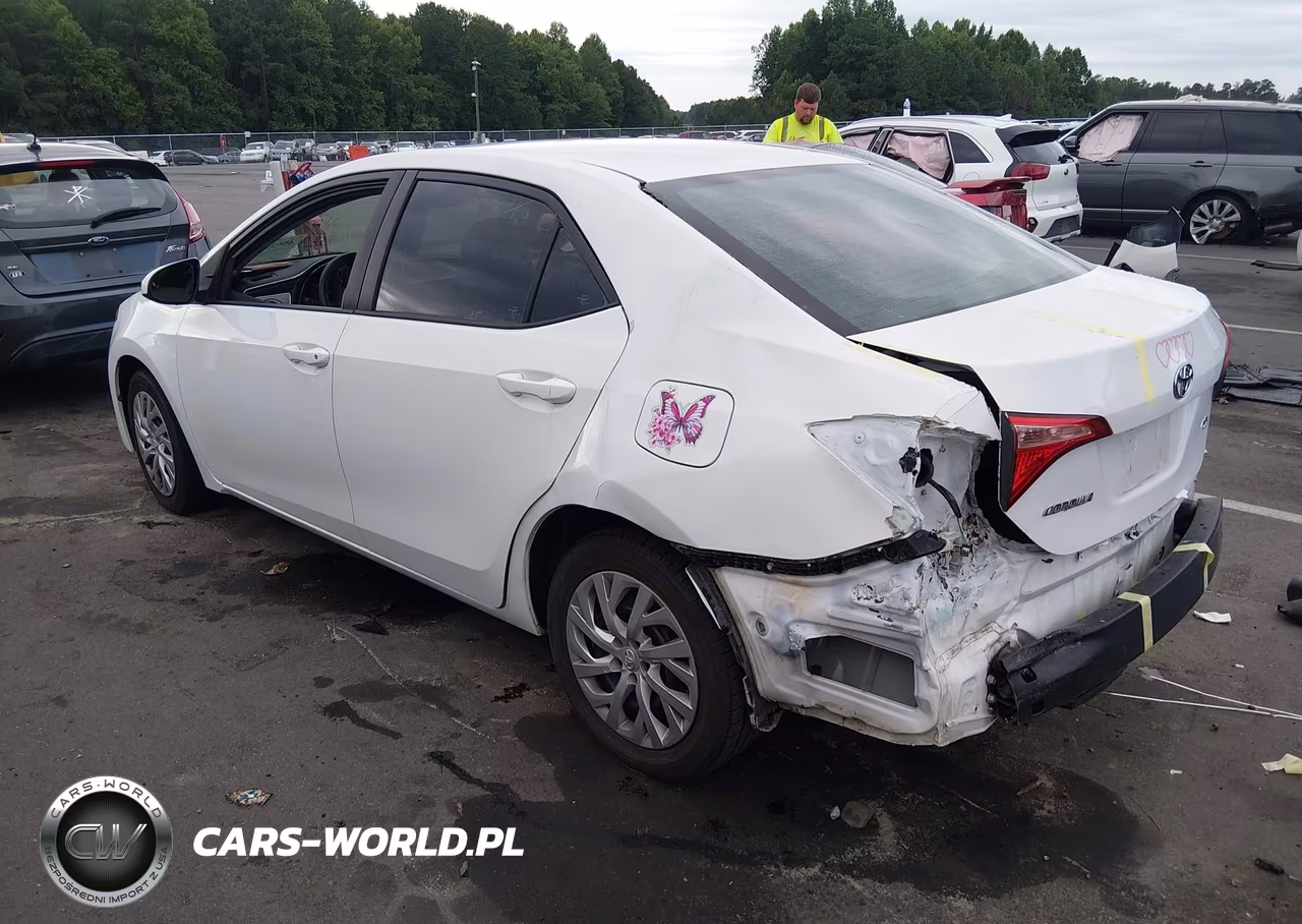 TOYOTA COROLLA VIN:5YFBURHE2JP740285 - 3