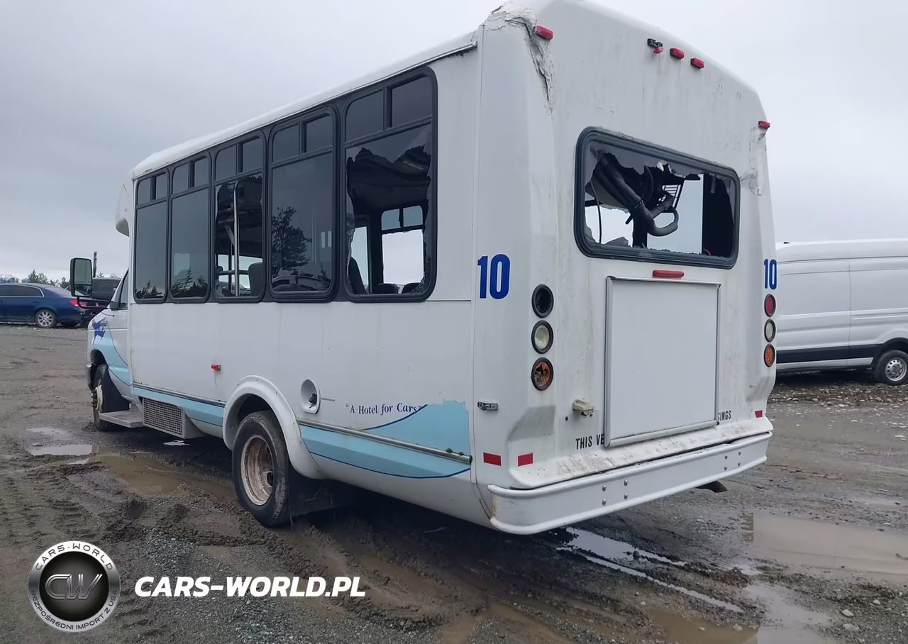 2009 Ford E-450 Cutaway VIN:1FDFE45SX9DA92314 - 3