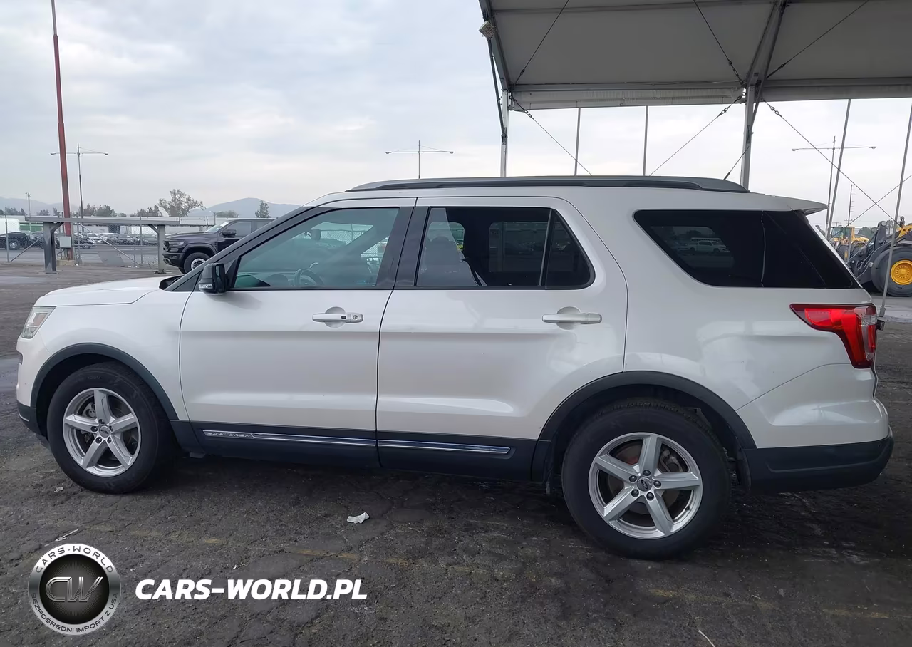 2018 Ford Explorer Xlt VIN:1FM5K7DH6JGA04194 - 14