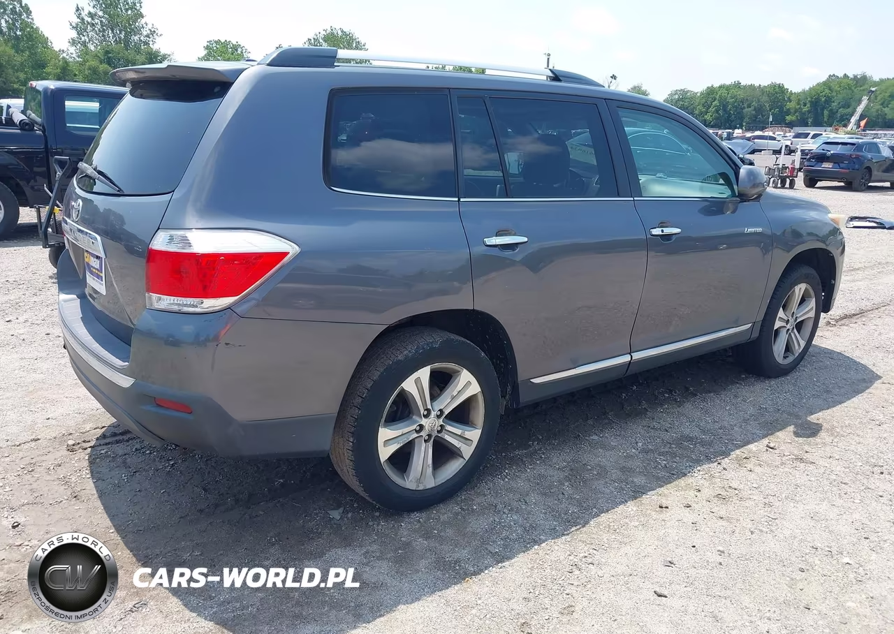 2011 Toyota Highlander Limited V6 VIN:5TDYK3EH2BS047284 - 4