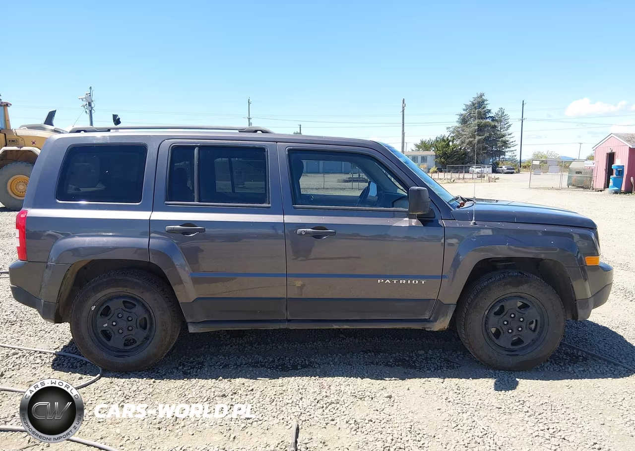 2015 Jeep Patriot Sport VIN:1C4NJPBB5FD157924 - 13