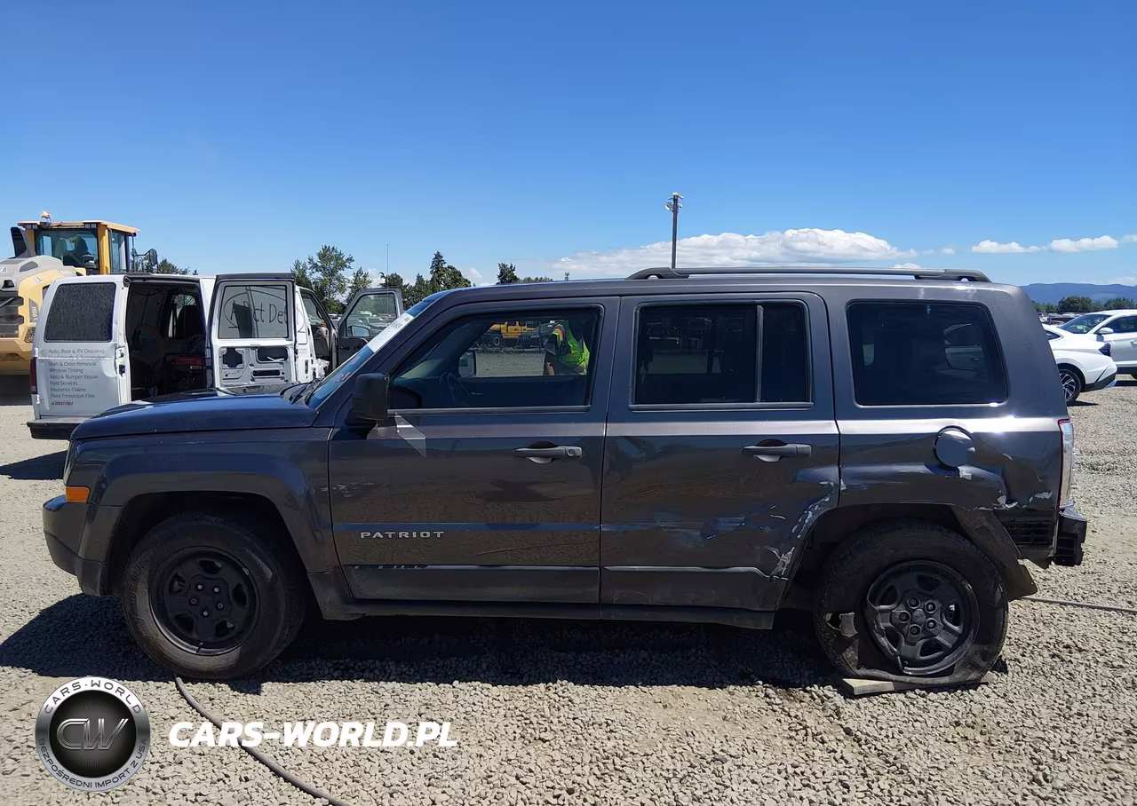 2015 Jeep Patriot Sport VIN:1C4NJPBB5FD157924 - 14