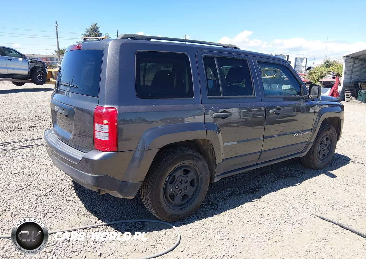 2015 Jeep Patriot Sport VIN:1C4NJPBB5FD157924 - 4