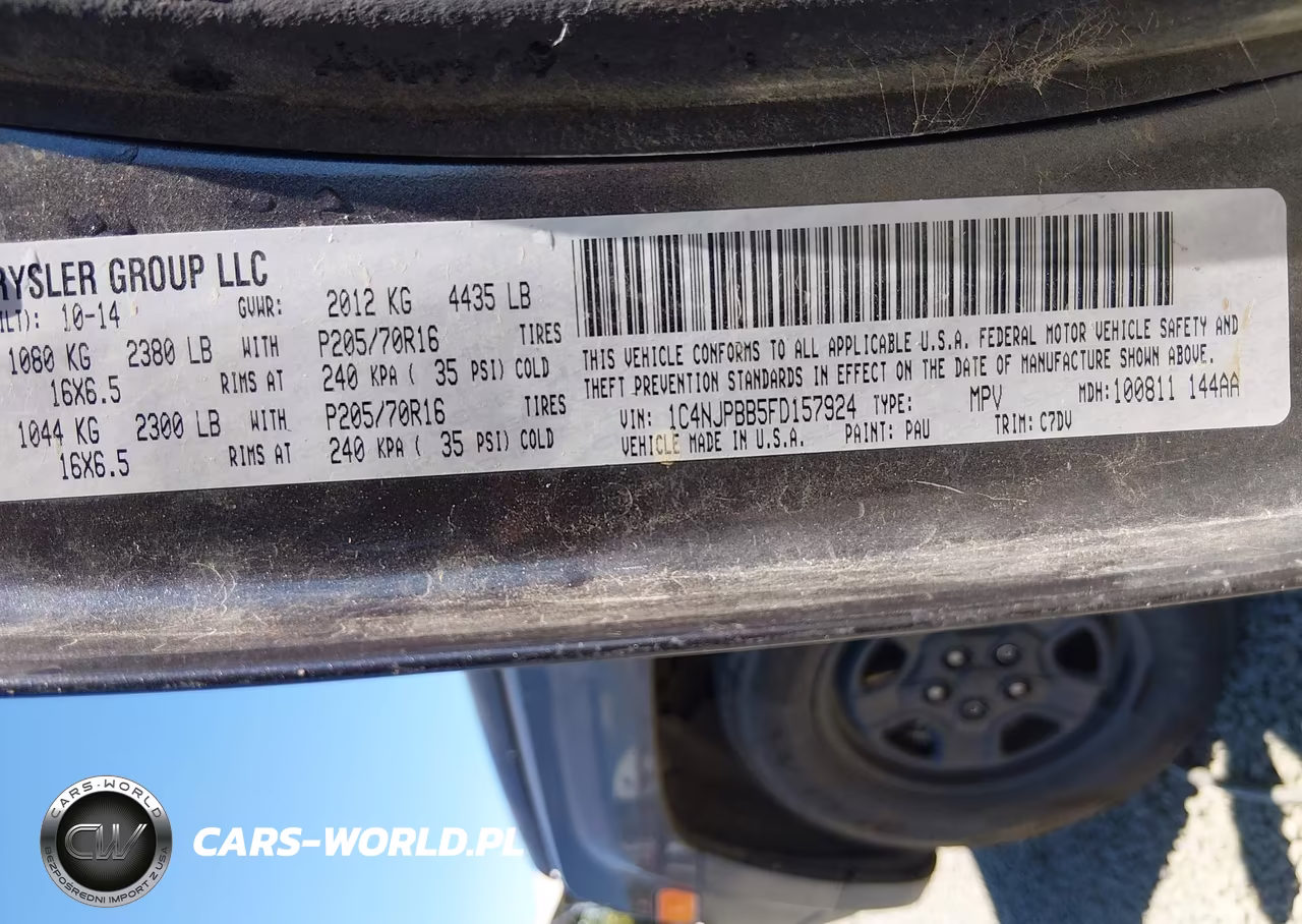 2015 Jeep Patriot Sport VIN:1C4NJPBB5FD157924 - 9