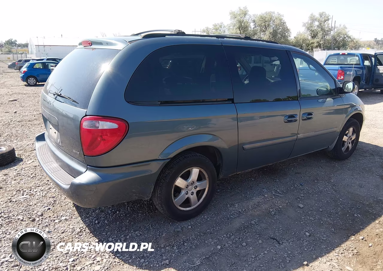 2007 Dodge Grand Caravan Sxt VIN:2D4GP44L07R188558 - 4