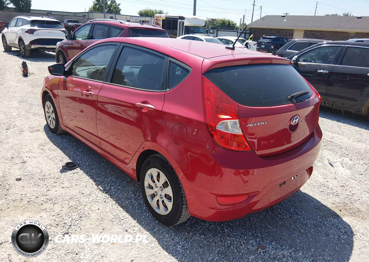 2015 Hyundai Accent Gs VIN:KMHCT5AEXFU233828 - 3