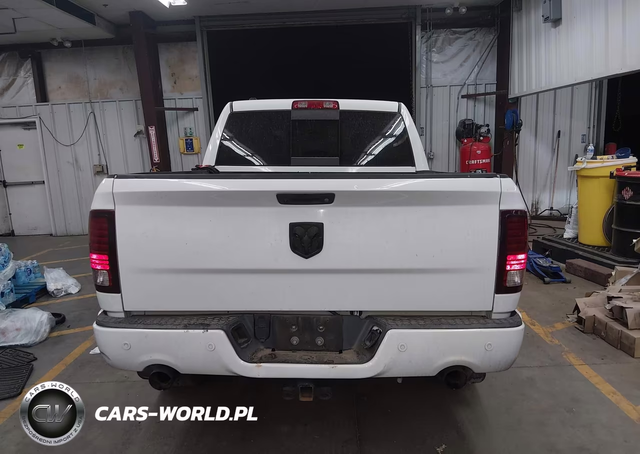 2014 Ram 1500 Sport VIN:1C6RR7MT3ES333581 - 17