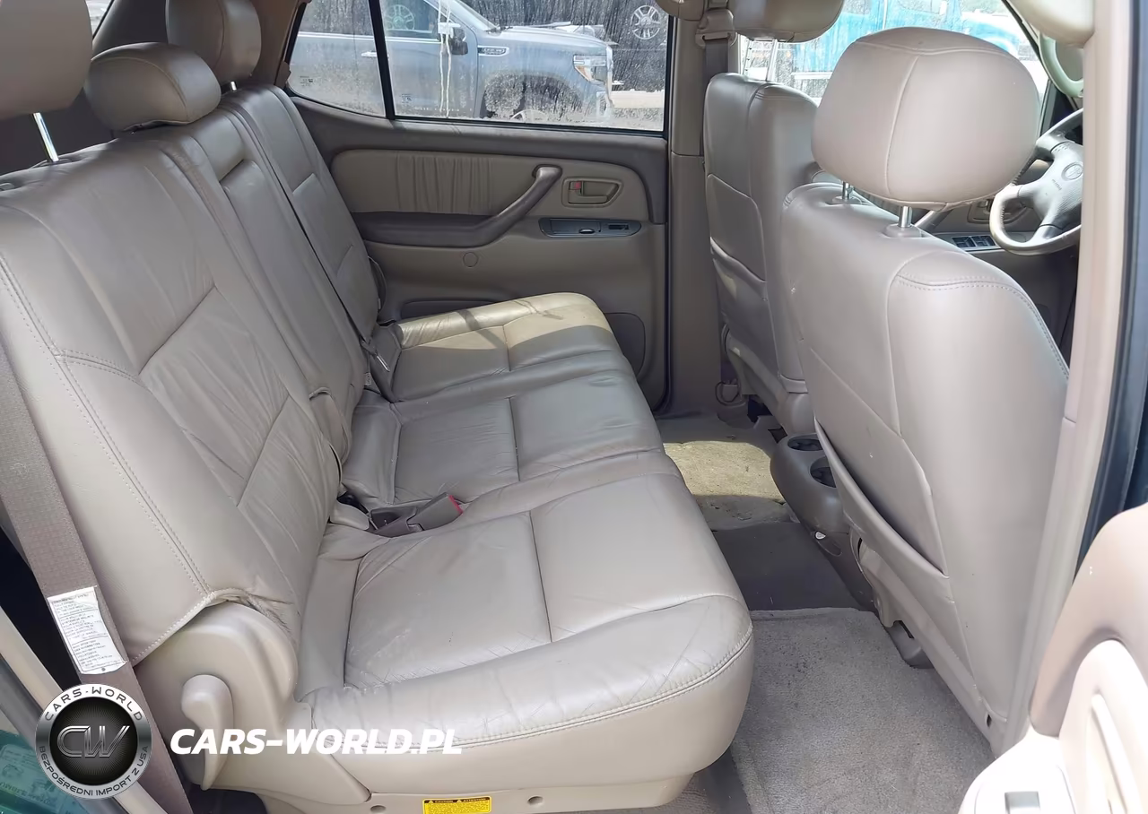 2001 Toyota Sequoia Limited V8 VIN:5TDBT48A51S020876 - 8