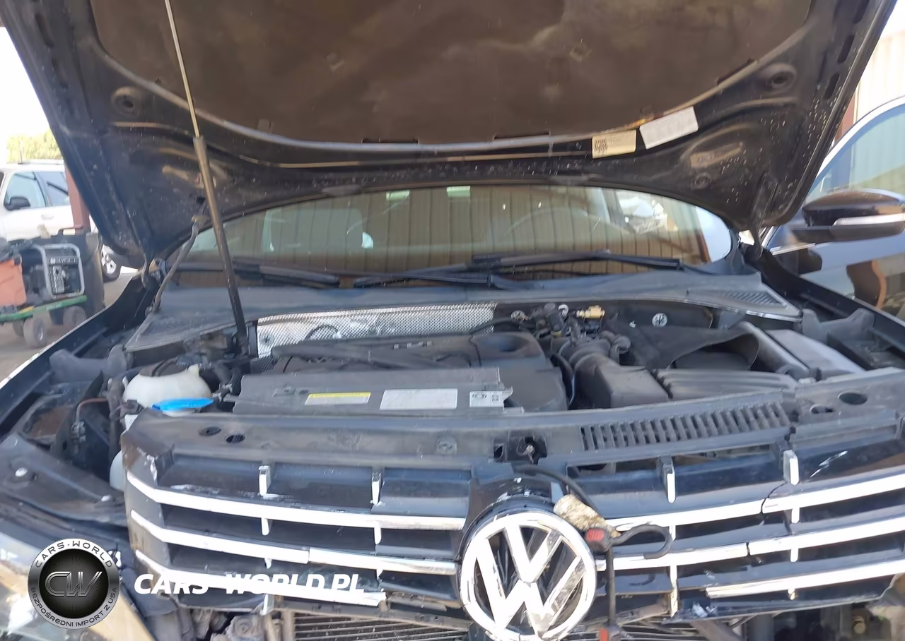 2015 Volkswagen Passat 2.0L Tdi Sel Premium VIN:1VWCV7A35FC048842 - 10