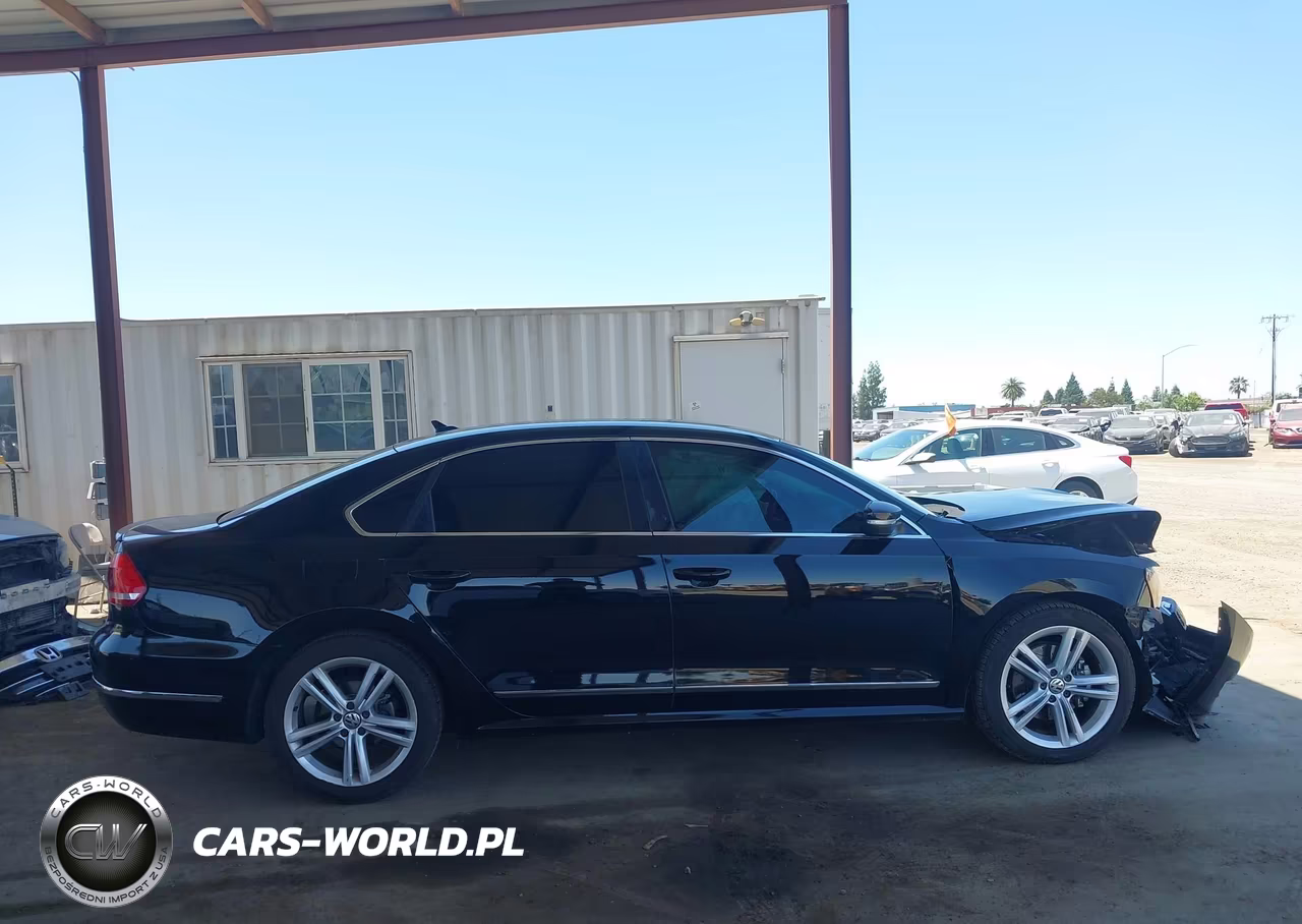 2015 Volkswagen Passat 2.0L Tdi Sel Premium VIN:1VWCV7A35FC048842 - 13