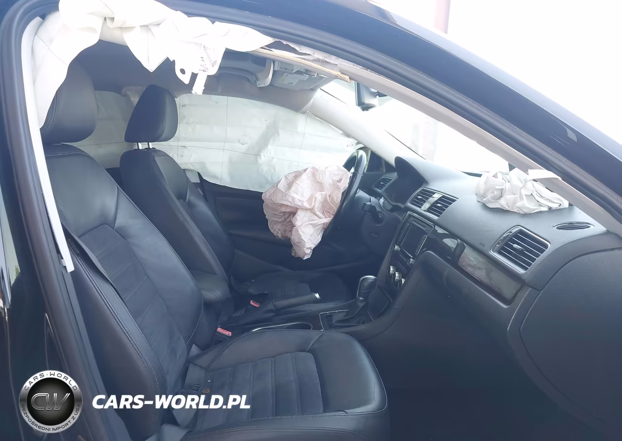 2015 Volkswagen Passat 2.0L Tdi Sel Premium VIN:1VWCV7A35FC048842 - 5
