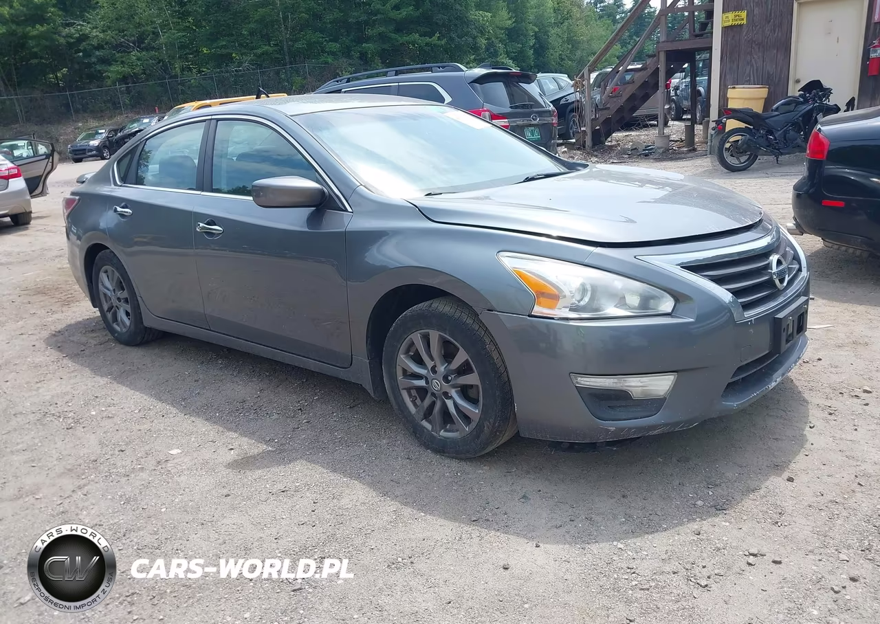 2015 Nissan Altima 2.5 S – zdjęcie 1 z 12