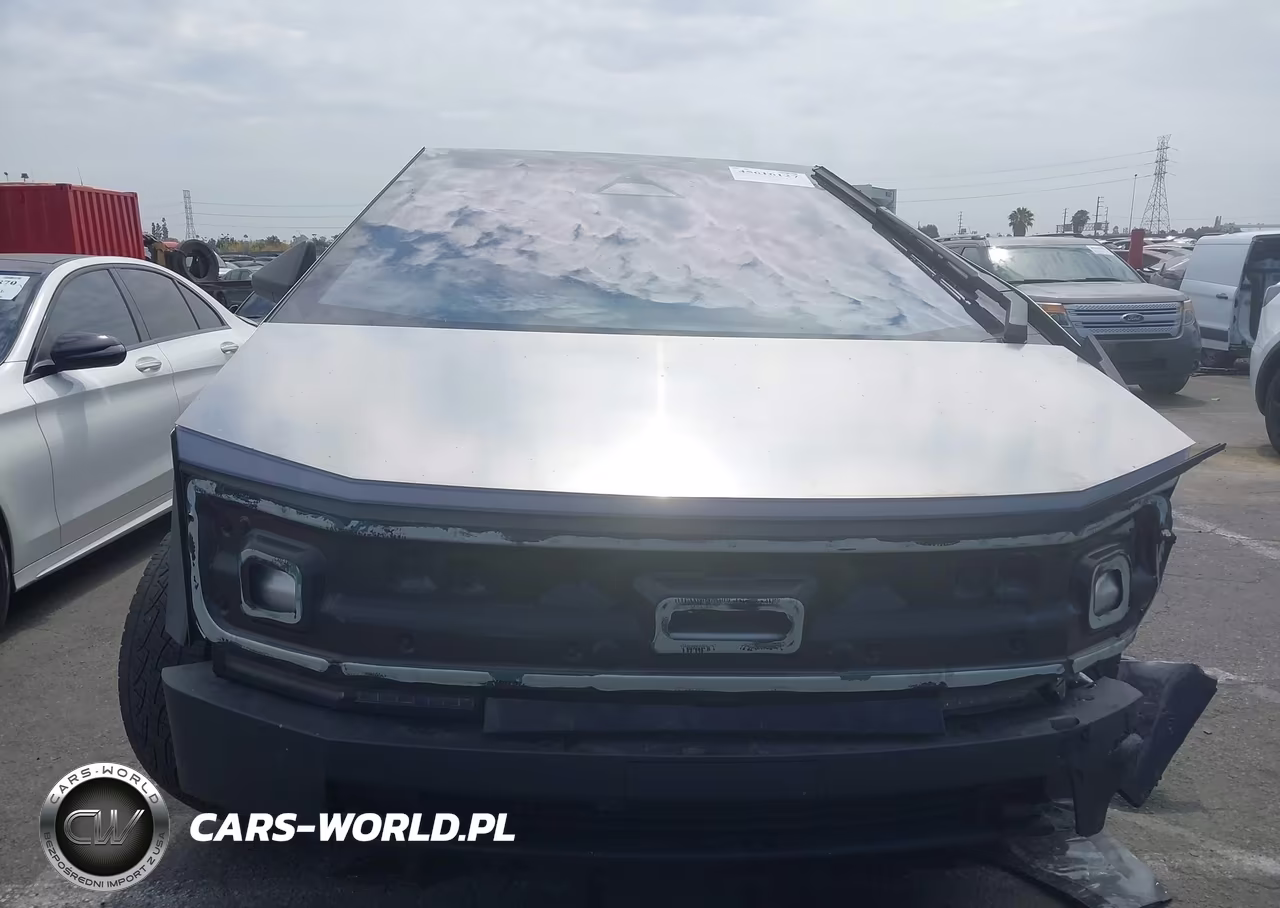 2025 Tesla Cybertruck All-Wheel Drive VIN:7G2CEHED3SA073449 - 12
