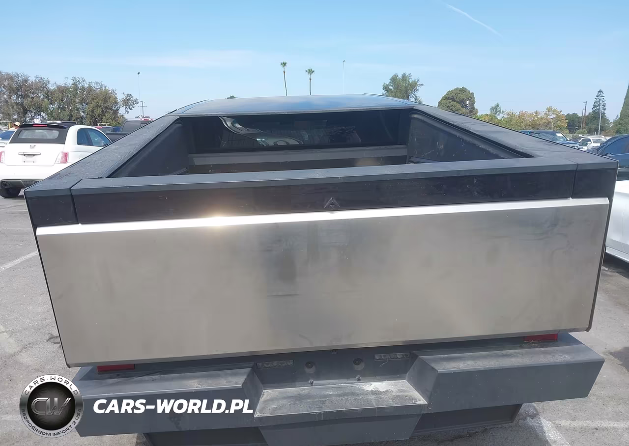 2025 Tesla Cybertruck All-Wheel Drive VIN:7G2CEHED3SA073449 - 16