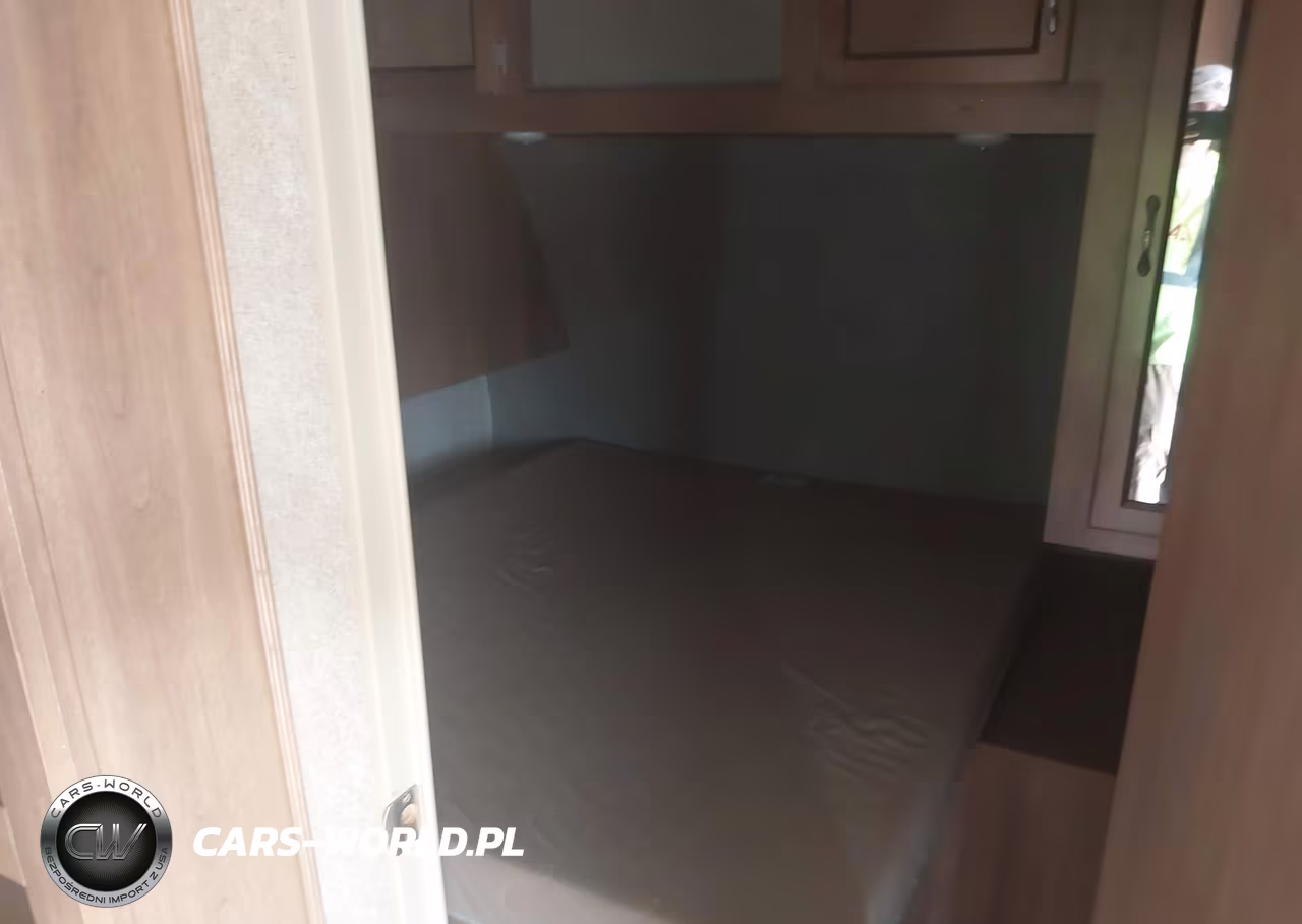 2017 Coachmen Catalina VIN:5ZT2CANB0HA026201 - 5