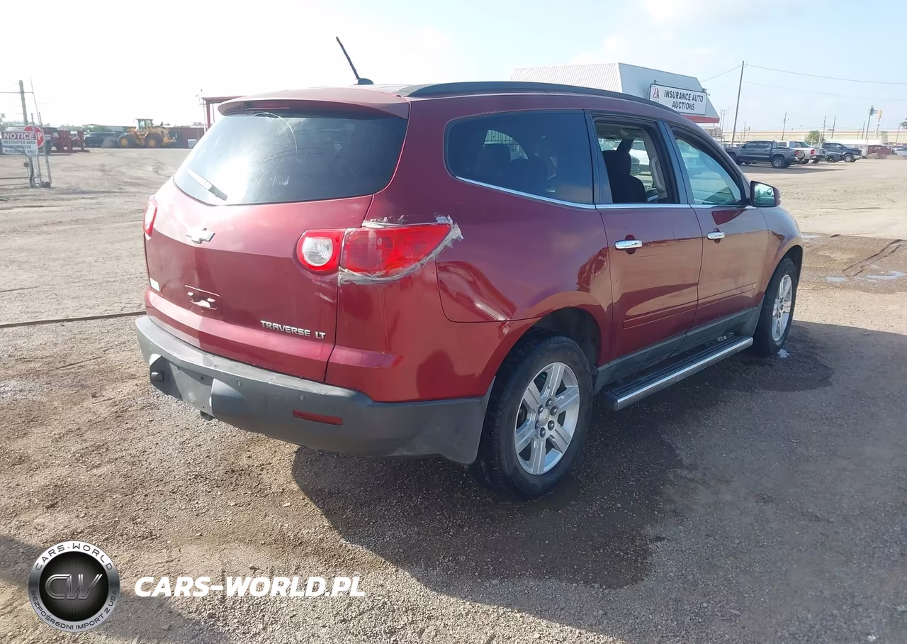 2010 Chevrolet Traverse Lt VIN:1GNLRFED9AS144726 - 4