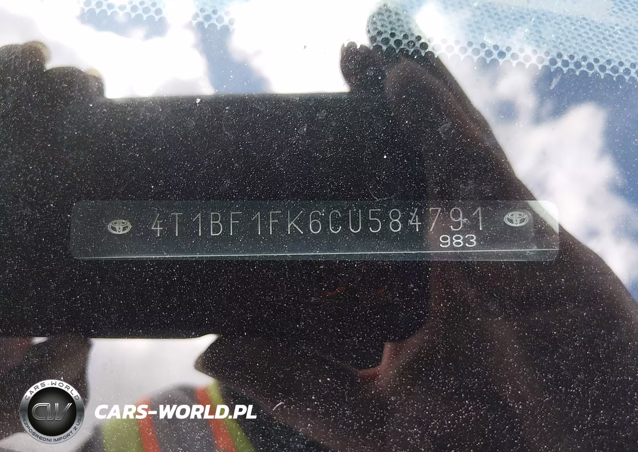 2012 Toyota Camry Xle VIN:4T1BF1FK6CU584791 - 12