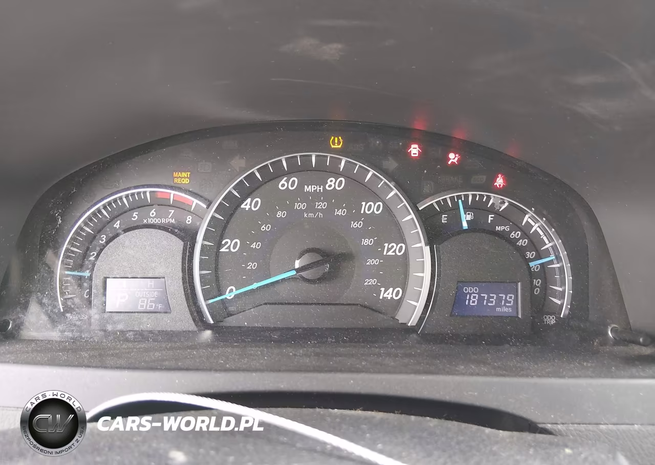 2012 Toyota Camry Xle VIN:4T1BF1FK6CU584791 - 7