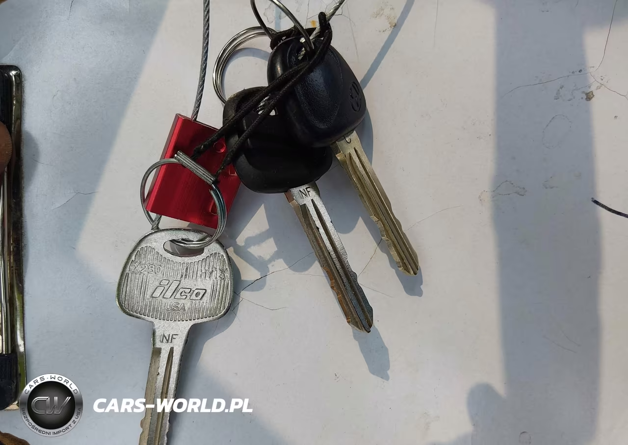 2011 Hyundai Elantra Limited (Ulsan Plant) VIN:KMHDH4AE2BU130073 - 11