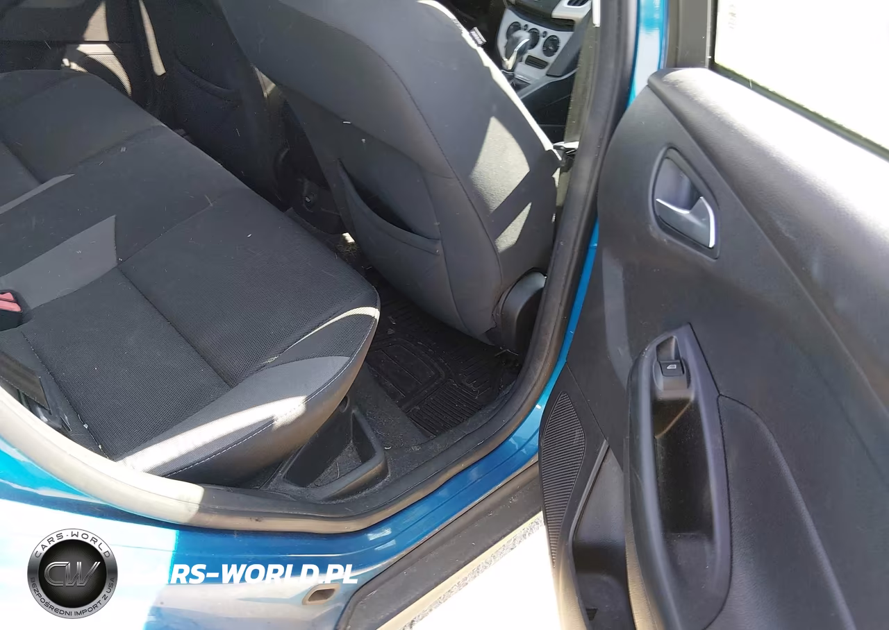 2013 Ford Focus Se VIN:1FADP3F22DL184973 - 8
