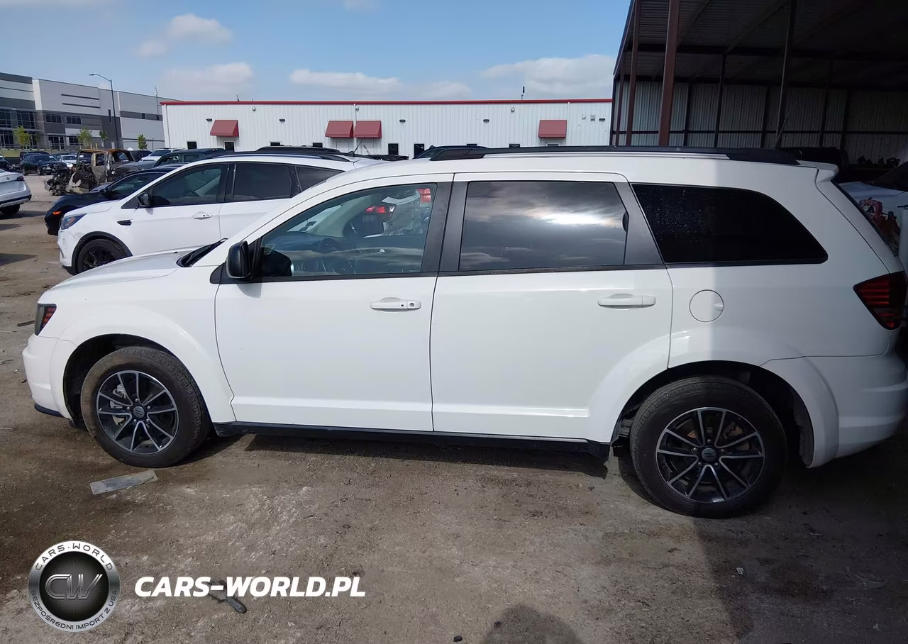 2018 Dodge Journey Se VIN:3C4PDCABXJT526709 - 13