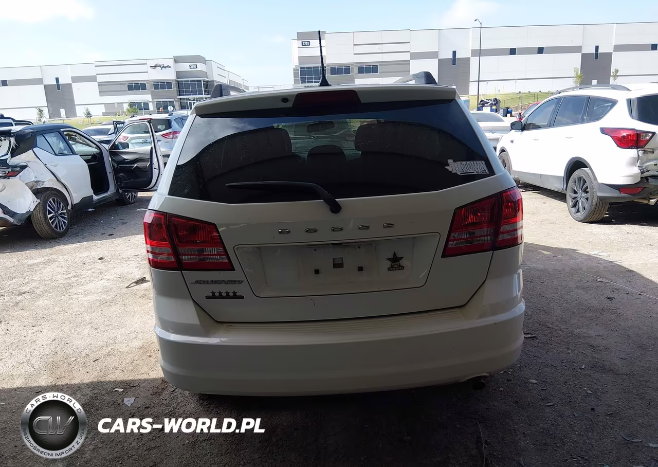 2018 Dodge Journey Se VIN:3C4PDCABXJT526709 - 15
